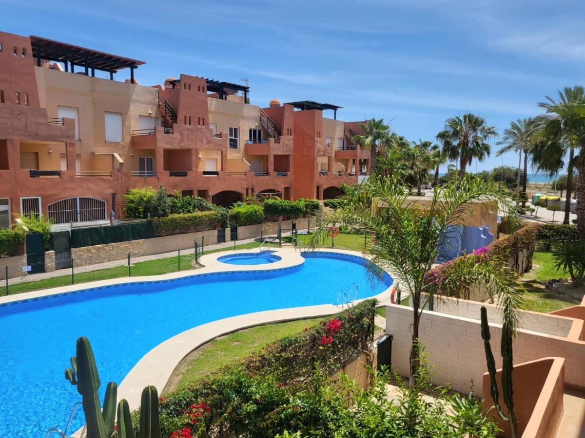 Apartamento Coqueto Con Terraza Y Cerca De La Piscina Comunitaria Y De La Playa! Playas de Vera Exterior foto